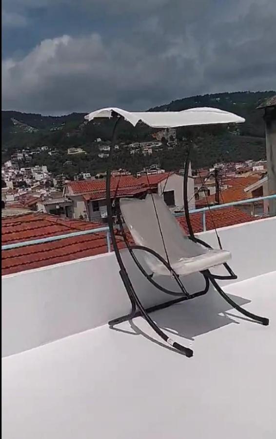 Capolavoro, Boutique Apartment With Unique Rooftop Skiathos Town Luaran gambar